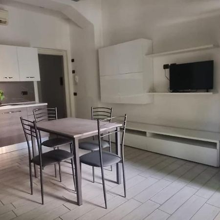 Casa Adriana Lägenhet Piacenza Exteriör bild